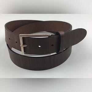Johnston & Murphy leather belt size 42 75-7772 Made In Italy